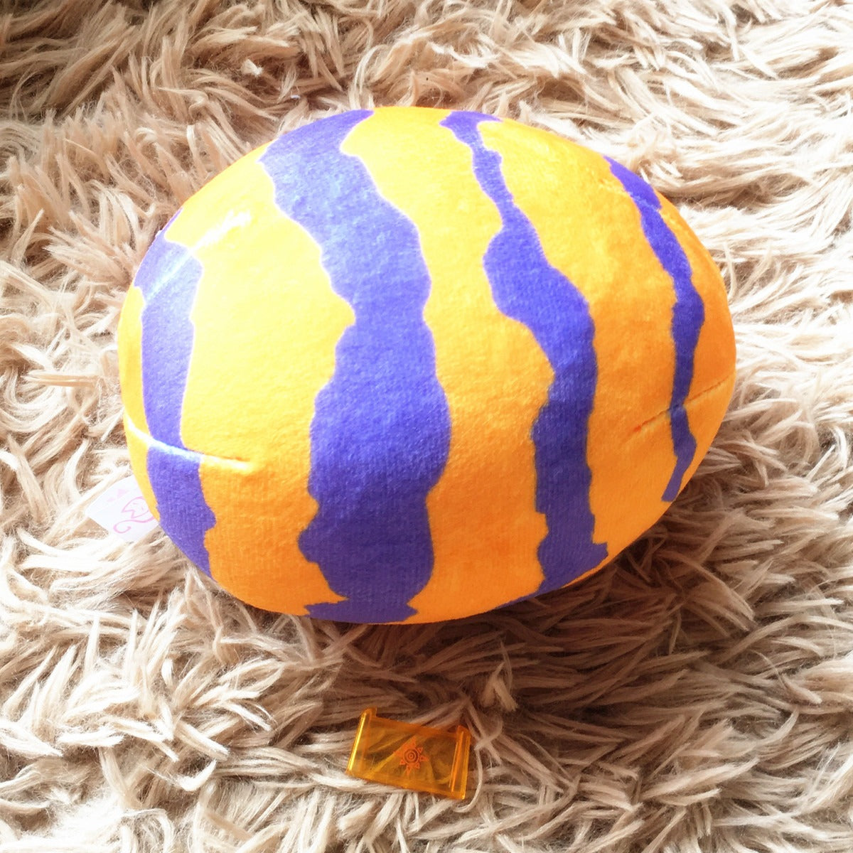 Peluche huevo Digimon