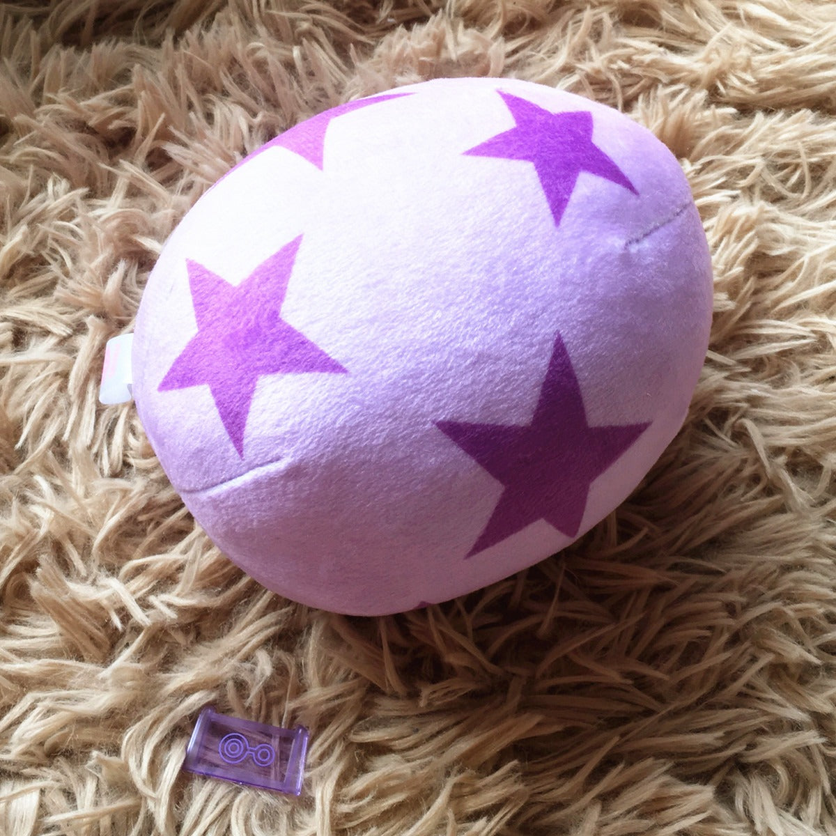 Peluche huevo Digimon