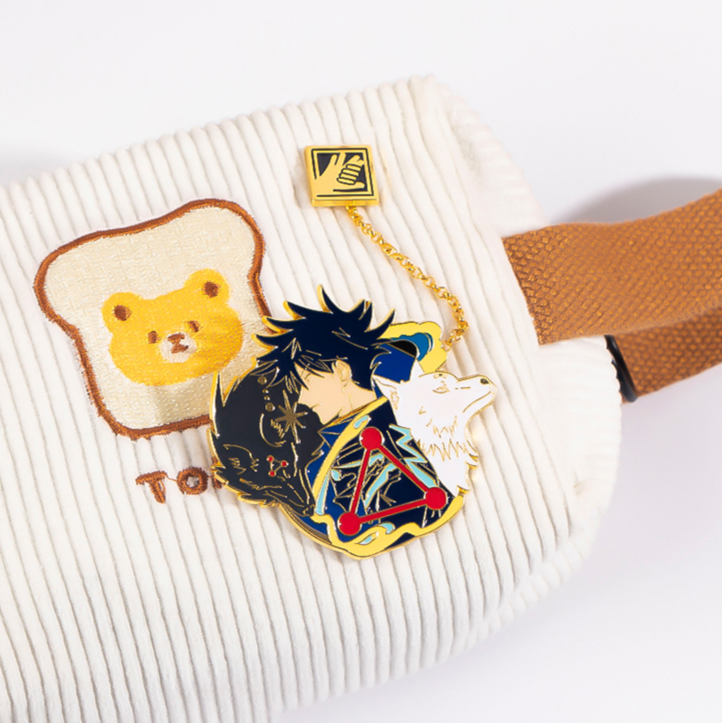 Broche de pin esmaltado premium Jujutsu Kaisen