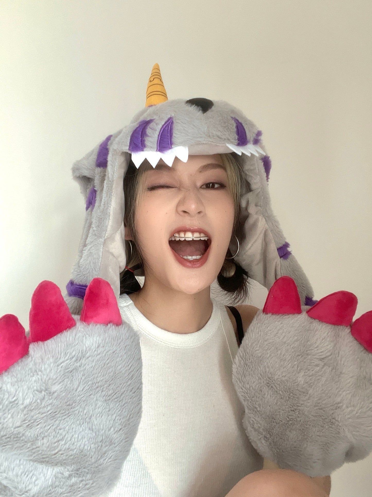 Gorro de invierno esponjoso Gabumon
