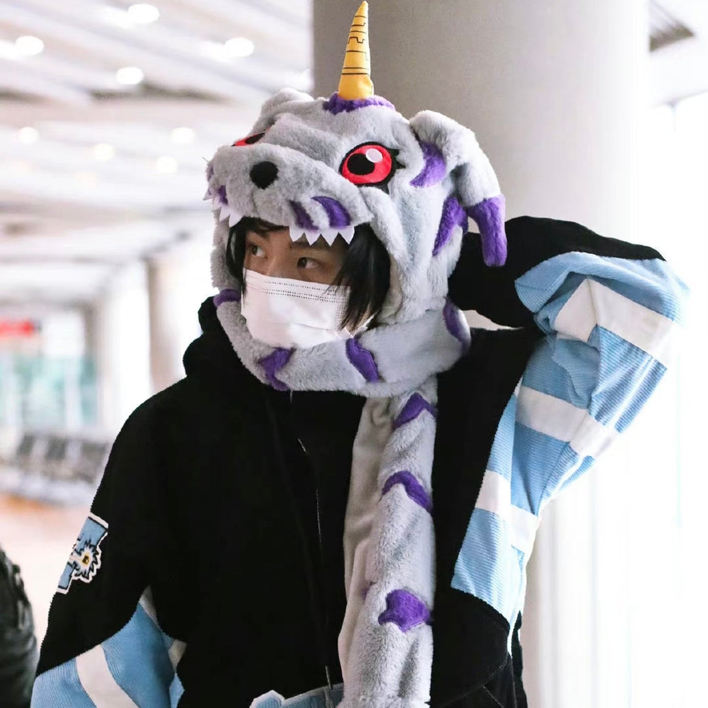 Gorro de invierno esponjoso Gabumon