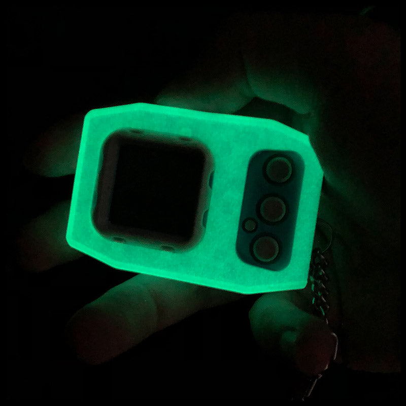 Funda de silicona Digimon Pendulum que brilla en la oscuridad